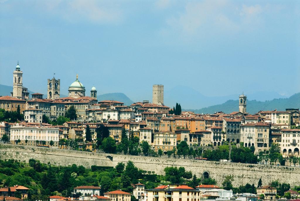 Starhotels Cristallo Palace Bergamo Exterior photo